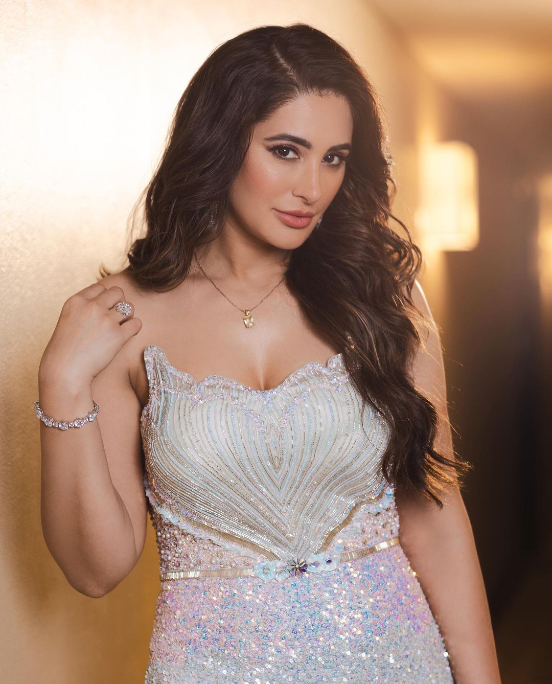 NARGIS FAKHRI IN CC 07.2